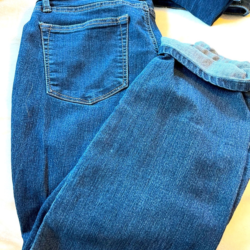 Maurice’s boyfriend jeans size 4